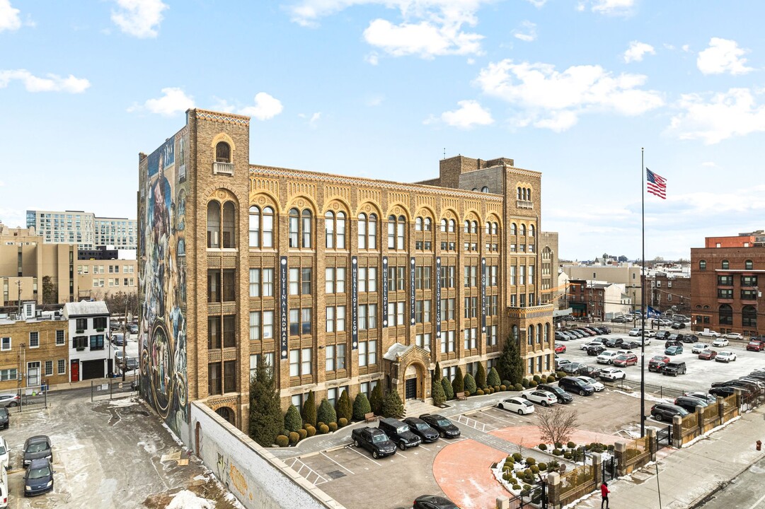 Mural Lofts in Philadelphia, PA - Building Photo