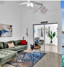 5721 SW 24th Ave in Fort Lauderdale, FL - Building Photo - Building Photo