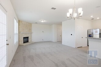 7812 Song Sparrow Dr. in Austin, TX - Building Photo - Building Photo