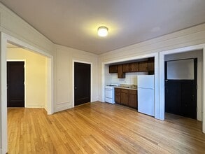 1314 Oak Ave in Evanston, IL - Building Photo - Building Photo