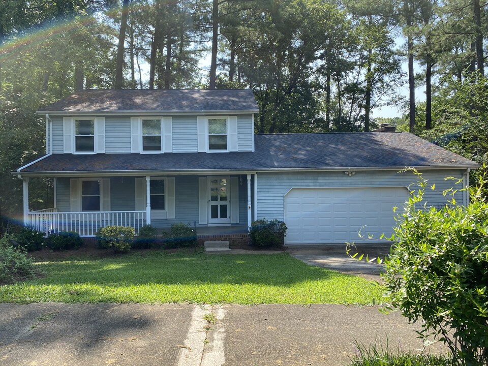 501 Dundalk Way in Cary, NC - Building Photo