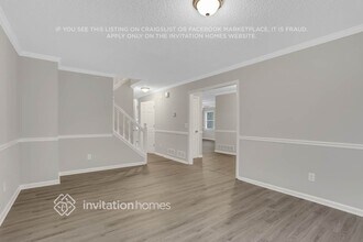 1405 Silver Fox Run in Woodstock, GA - Foto de edificio - Building Photo