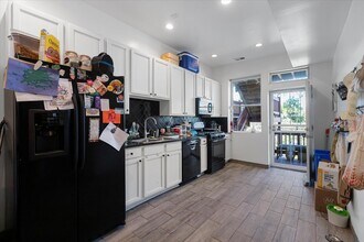 4404 S Prairie Ave, Unit 2N in Chicago, IL - Building Photo - Building Photo
