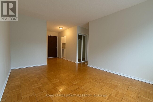 property at 990-990 Avenue Rd