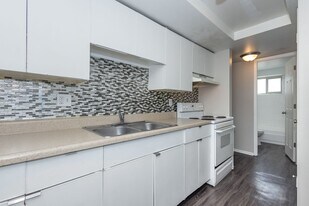 809 N Dexter St in Denver, CO - Building Photo