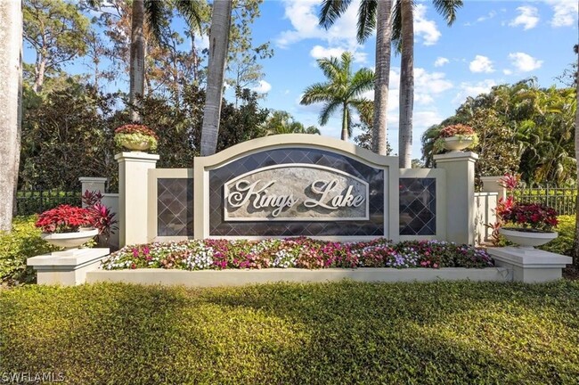 1824 Kings Lake Blvd-Unit -201 in Naples, FL - Building Photo - Building Photo