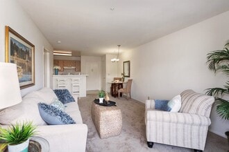 Seawind Seniors Apartments in Oxnard, CA - Building Photo - Building Photo