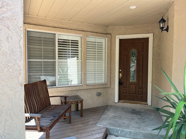 9240 Foxwood Dr in Windsor, CA - Building Photo - Building Photo