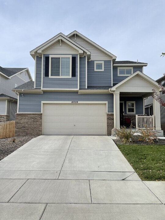 18028 E 108th Pl in Commerce City, CO - Building Photo