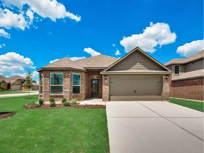 4017 Millau Ln in Crowley, TX - Building Photo - Building Photo