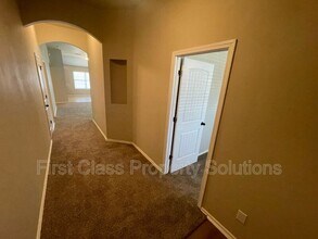 11136 NW 6th Terrace in Yukon, OK - Building Photo - Building Photo
