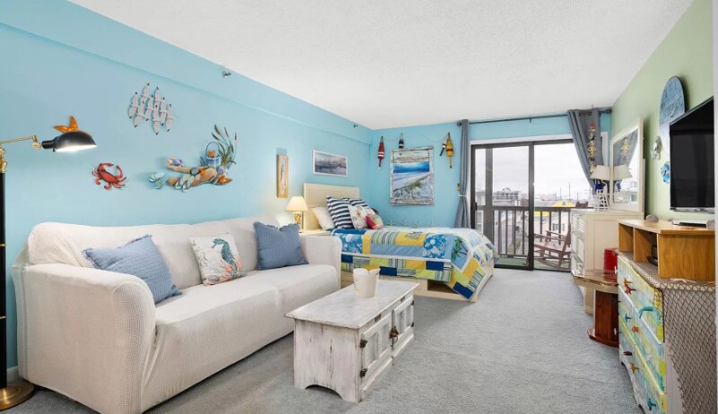 3900 Coastal Hwy in Ocean City, MD - Building Photo