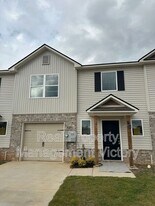 231 Hill Ln in Lincoln, AL - Building Photo