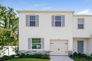51 CENTER GRANDE Rd in Ormond Beach, FL - Building Photo