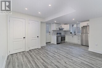 103 Goodwin Cres in Milton, ON - Building Photo - Building Photo