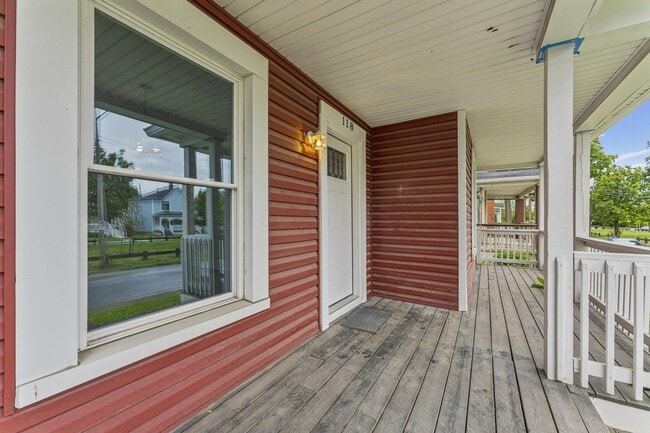 118 Dakota Ave in Columbus, OH - Building Photo - Building Photo