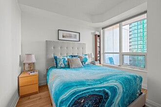 15 Poyntz Ave in Toronto, ON - Building Photo - Building Photo