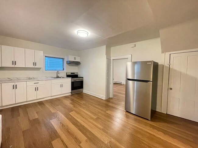 property at 33 Malvern St