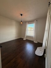 131 W Pike St in Canonsburg, PA - Building Photo - Building Photo