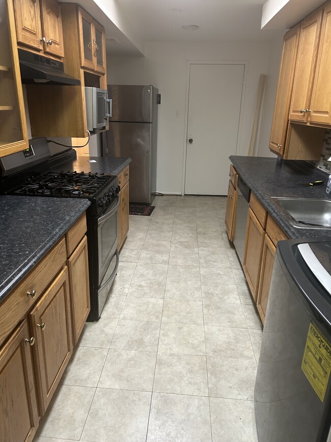 property at 10202 Prince Pl