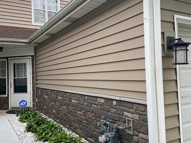 property at 1309 Cranbrook Dr