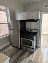 4241 W Stiles St-Unit -Unit 2 in Philadelphia, PA - Building Photo - Building Photo