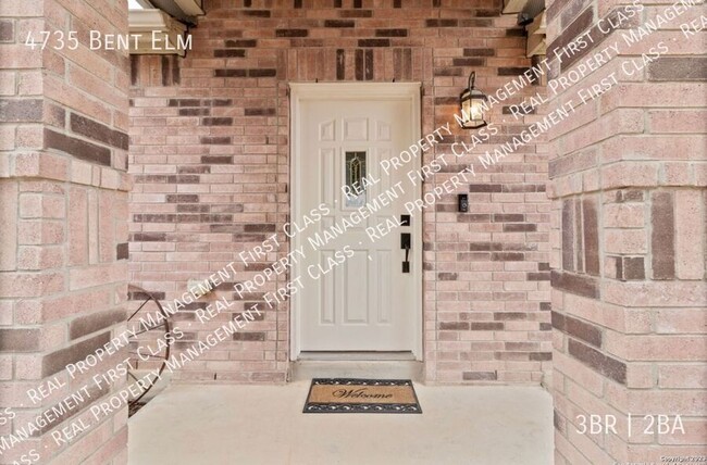 4735 Bent Elm in San Antonio, TX - Building Photo - Building Photo