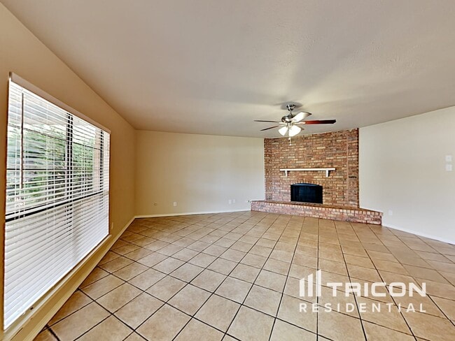 3833 O'Hare Dr in Mesquite, TX - Building Photo - Building Photo