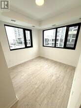 720 Whitlock Ave in Milton, ON - Building Photo - Building Photo