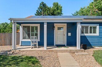 4501 E Utah Pl in Denver, CO - Foto de edificio - Building Photo