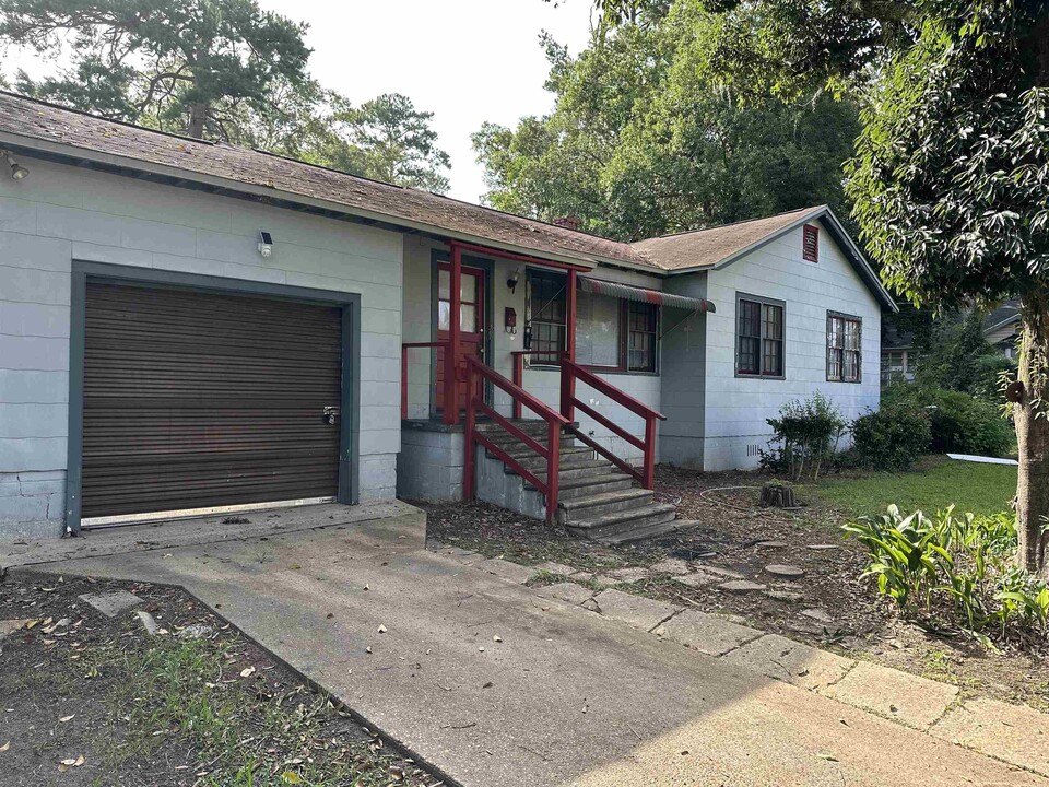 317 Pauls Dr in Tallahassee, FL - Building Photo