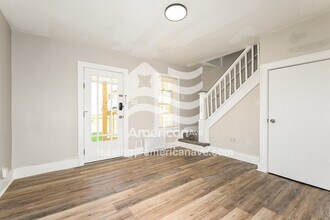 1579 Jackson St in Aliquippa, PA - Foto de edificio - Building Photo