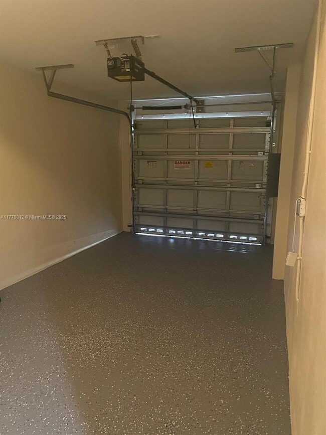 3508 NW 13th St in Lauderhill, FL - Building Photo - Building Photo