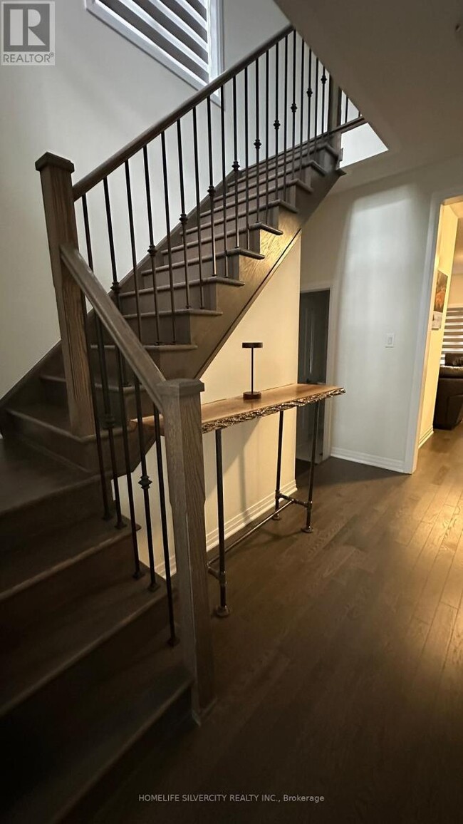 1351 Broderick St in Innisfil, ON - Building Photo - Building Photo