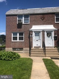 3223 Guilford St photo'