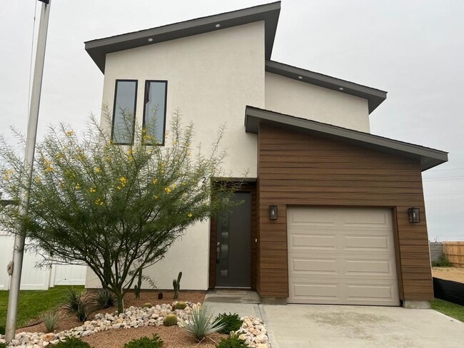 property at 202 Deer Path Lp