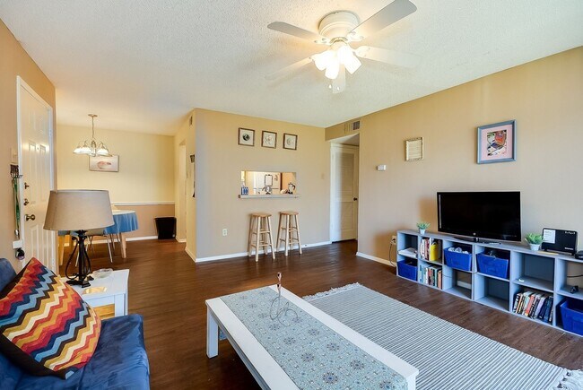 218 N Texas Blvd in Denton, TX - Building Photo - Building Photo