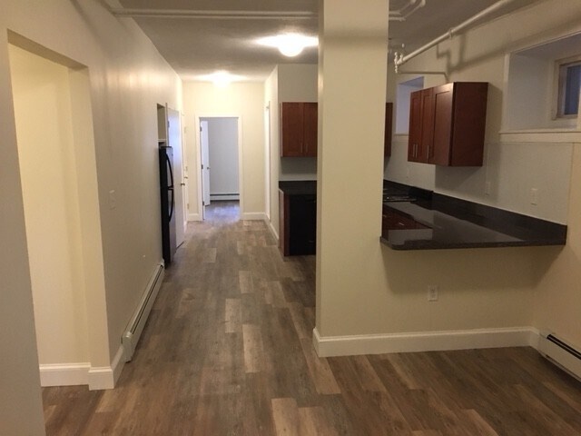 1400 Commonwealth Ave, Unit A in Boston, MA - Building Photo - Building Photo
