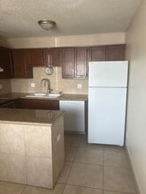 4223 Zavala St in Las Vegas, NV - Building Photo - Building Photo