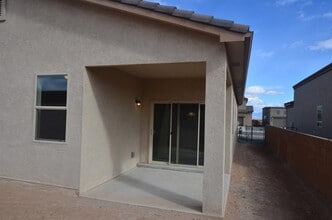 1664 Valle Vista Rd NW in Los Lunas, NM - Building Photo - Building Photo
