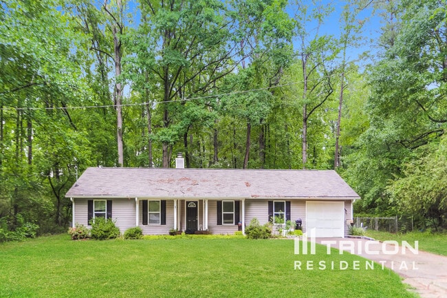 property at 5 Cedar Ct