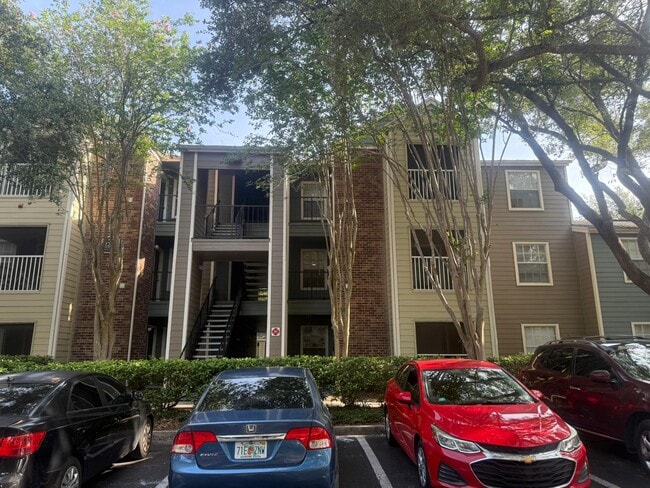 2201 Metropolitan Way in Orlando, FL - Building Photo - Building Photo
