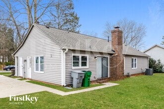 5414 Carlingford Ct in Charlotte, NC - Foto de edificio - Building Photo