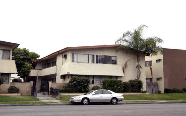 10919 Pioneer Blvd in Santa Fe Springs, CA - Foto de edificio