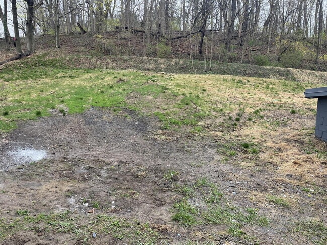 property at 252 River Rd