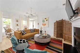 174 Estoria St SE in Atlanta, GA - Building Photo - Building Photo