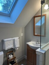 28 Garden Ln in Durham, NH - Building Photo - Building Photo