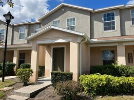 5091 Dominica Dr in Kissimmee, FL - Building Photo