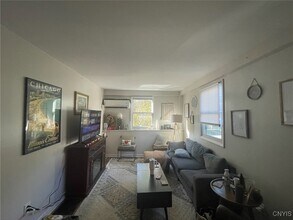 60 Oswego St in Baldwinsville, NY - Building Photo - Building Photo