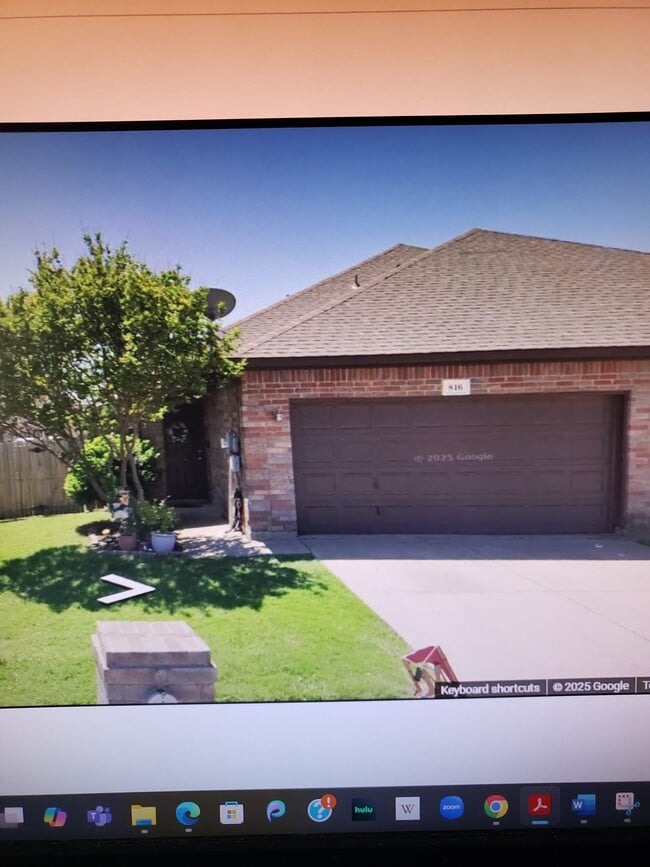 property at 816 Bur Oak Dr